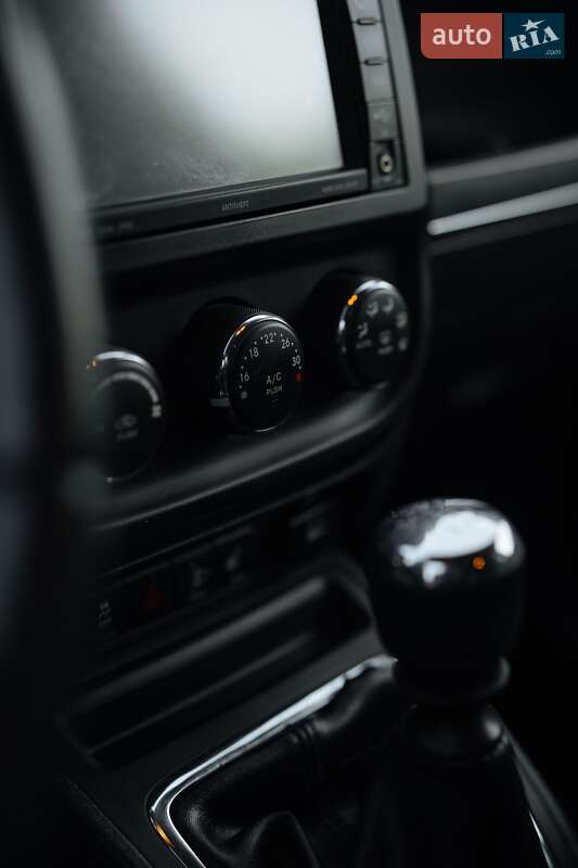 Внедорожник / Кроссовер Jeep Compass 2011 в Черновцах