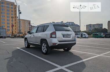 Внедорожник / Кроссовер Jeep Compass 2013 в Каменец-Подольском