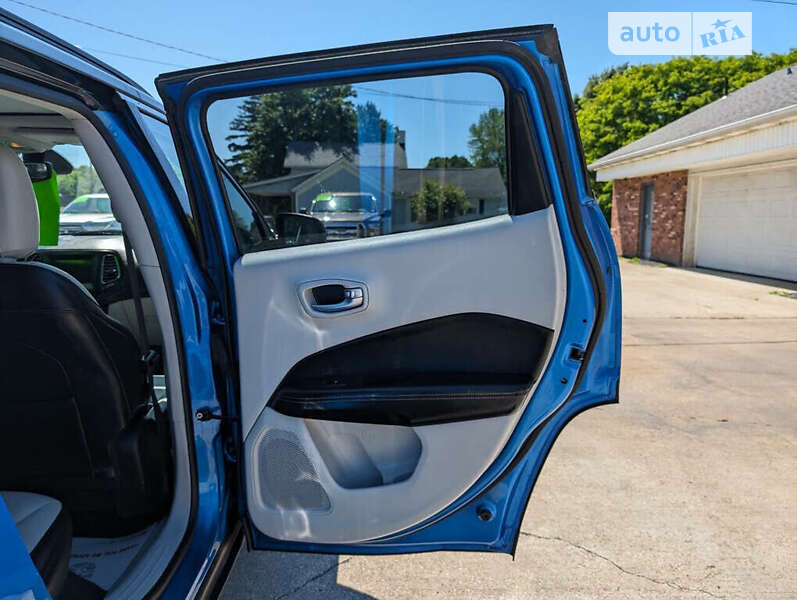 Позашляховик / Кросовер Jeep Compass 2019 в Львові