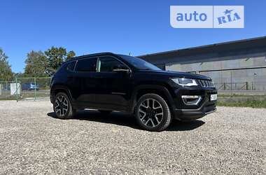 Внедорожник / Кроссовер Jeep Compass 2017 в Ивано-Франковске