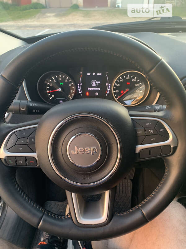 Внедорожник / Кроссовер Jeep Compass 2019 в Львове