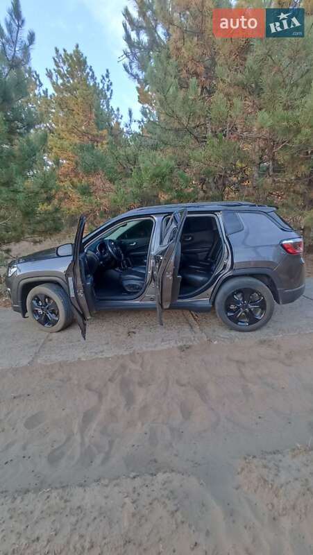 Внедорожник / Кроссовер Jeep Compass 2020 в Запорожье