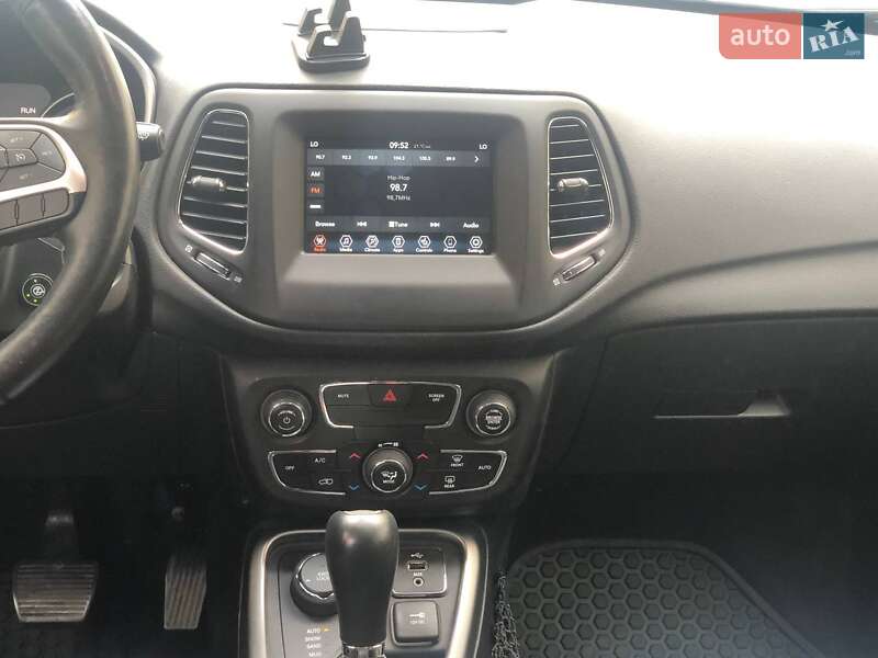 Внедорожник / Кроссовер Jeep Compass 2018 в Лубнах