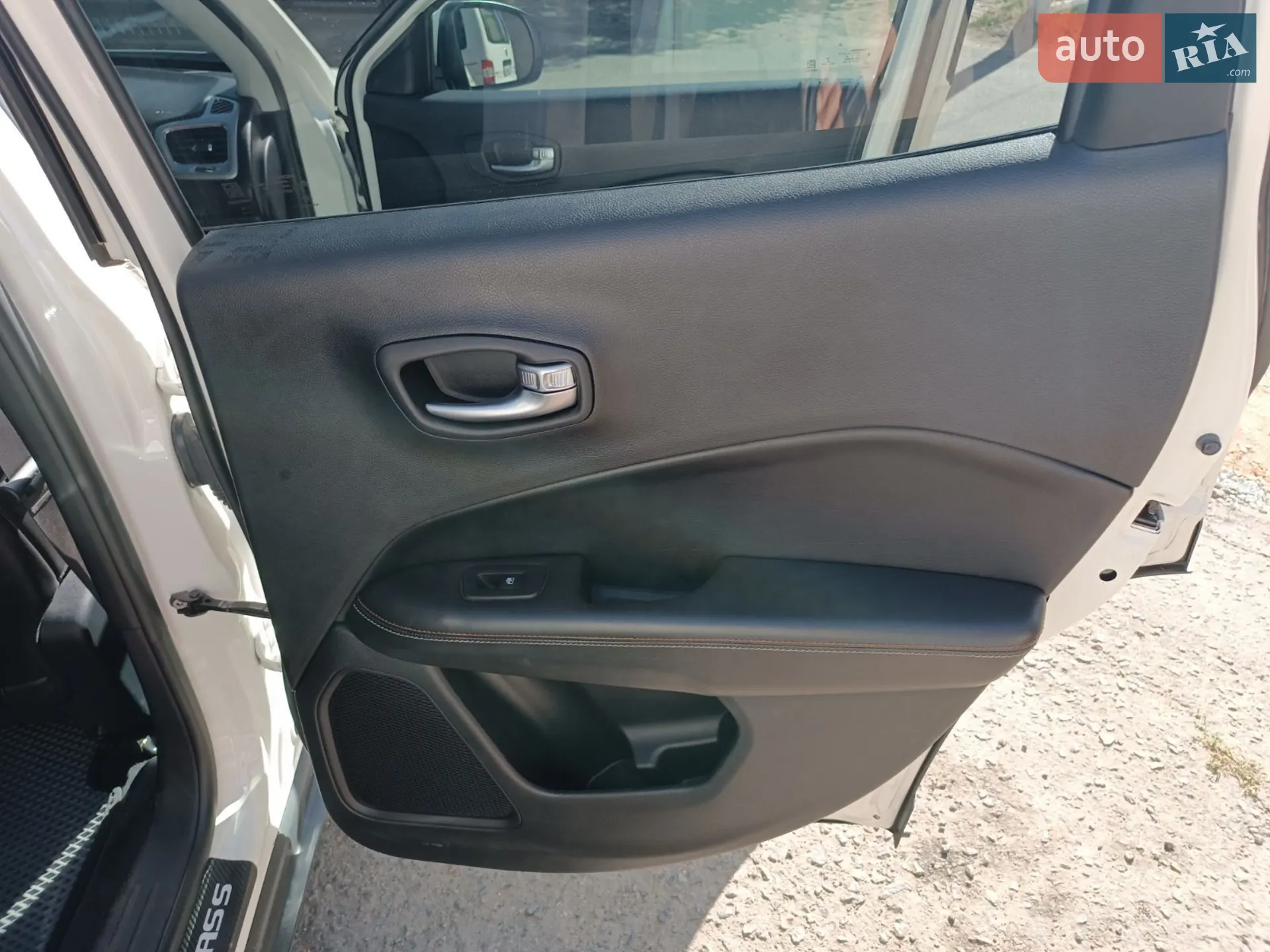2018 Jeep Compass - мініатюра 14