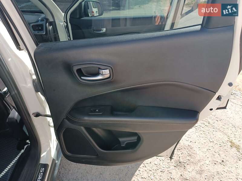 Внедорожник / Кроссовер Jeep Compass 2018 в Балте фото 14 Внедорожник / Кроссовер Jeep Compass 2018 в Балте