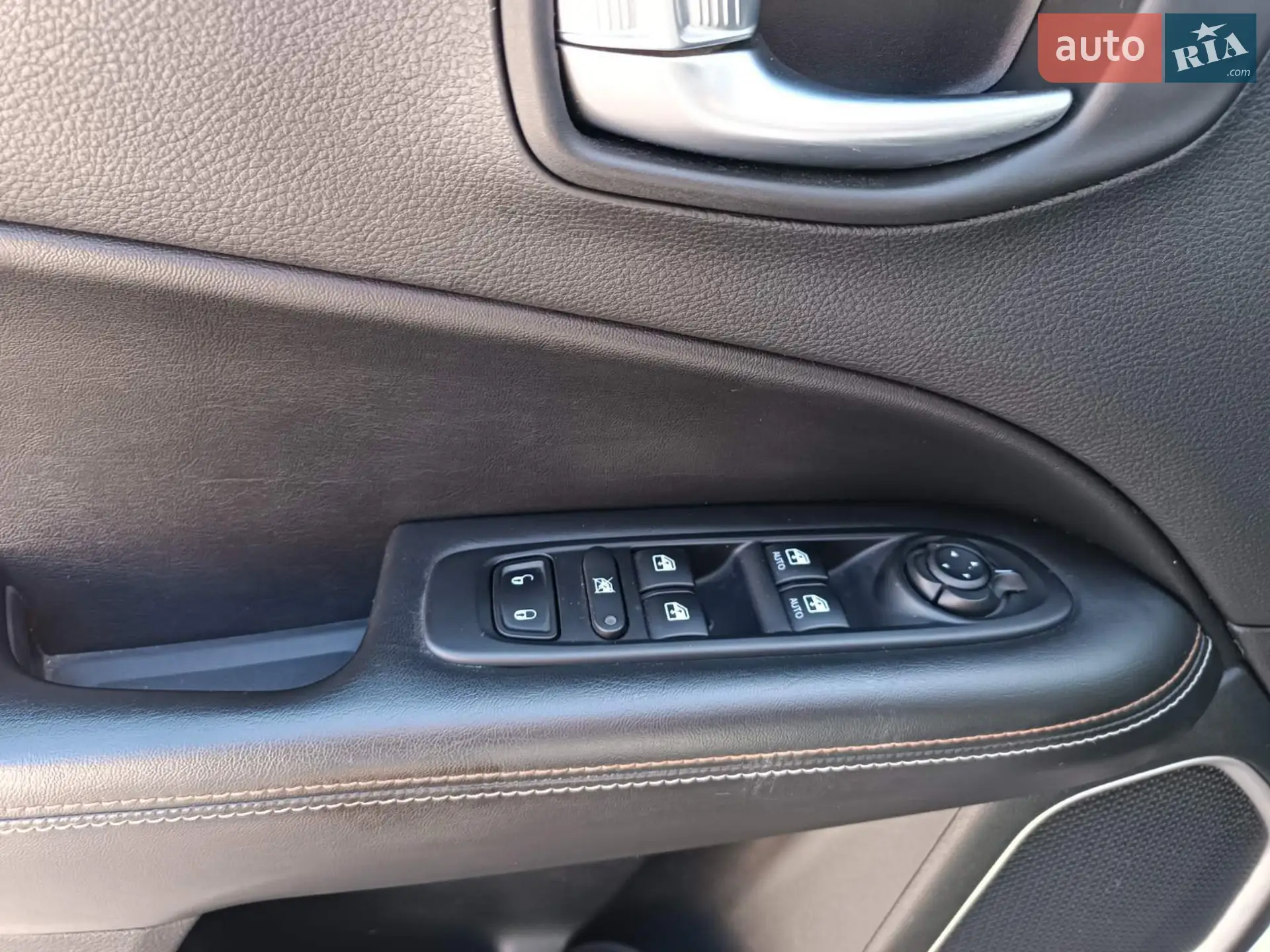 2018 Jeep Compass - мініатюра 13