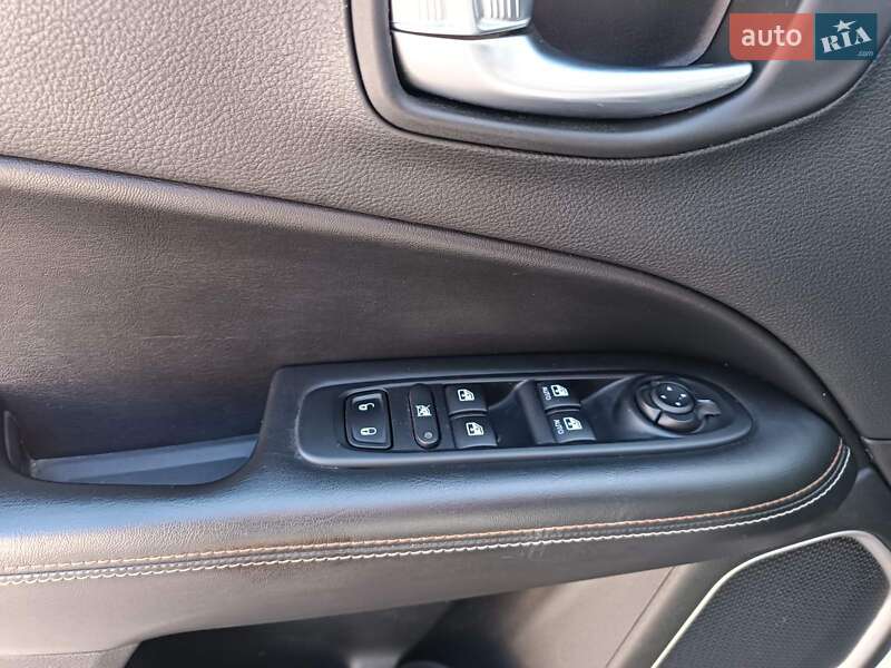 Внедорожник / Кроссовер Jeep Compass 2018 в Балте фото 13 Внедорожник / Кроссовер Jeep Compass 2018 в Балте