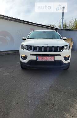 Внедорожник / Кроссовер Jeep Compass 2017 в Киеве