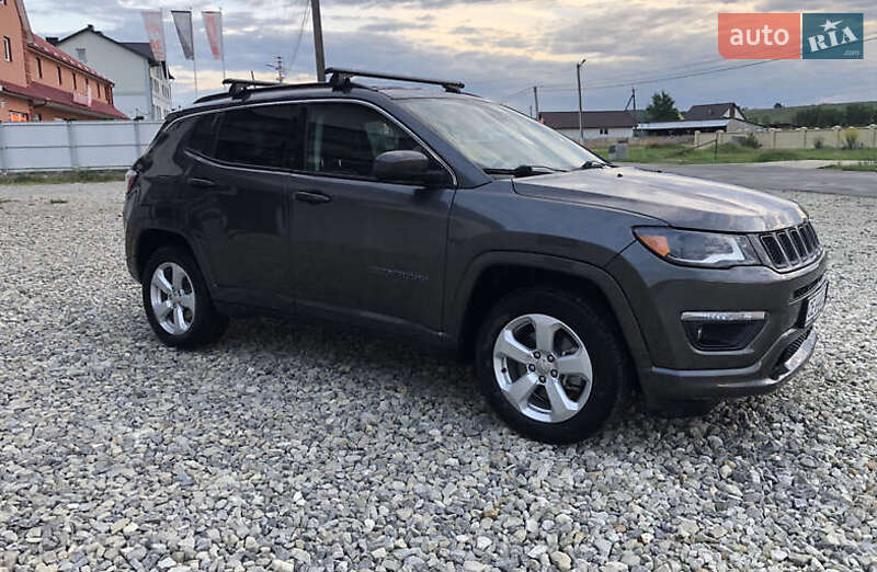 Внедорожник / Кроссовер Jeep Compass 2018 в Киеве