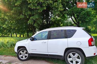 Внедорожник / Кроссовер Jeep Compass 2011 в 