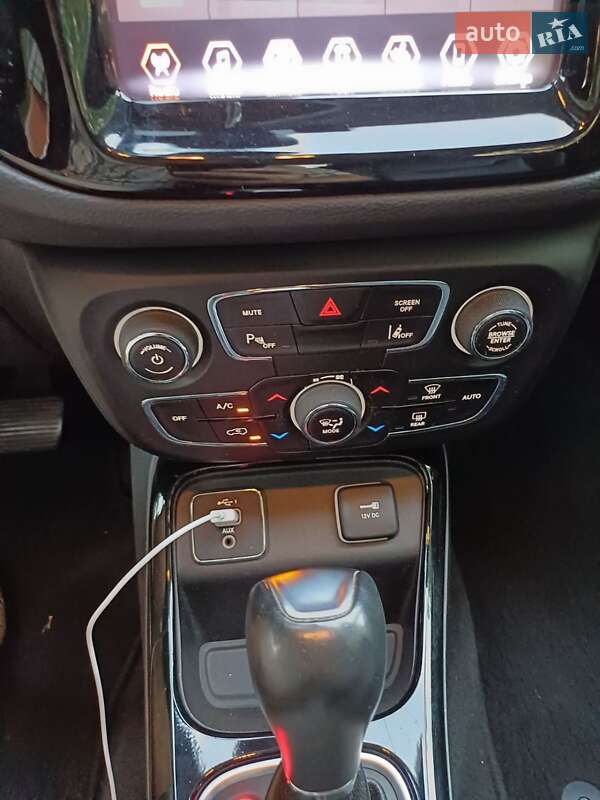 Внедорожник / Кроссовер Jeep Compass 2020 в Черновцах