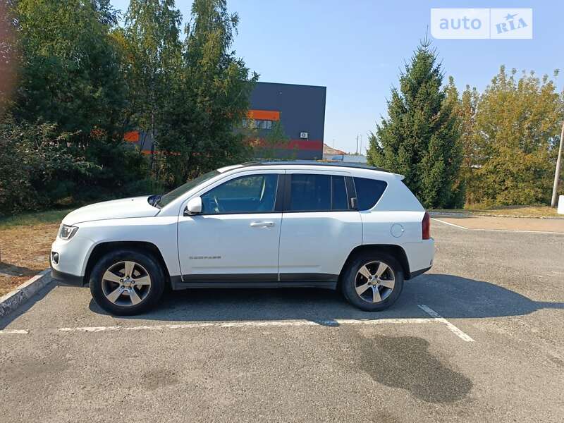 Внедорожник / Кроссовер Jeep Compass 2016 в Киеве фото 5 Внедорожник / Кроссовер Jeep Compass 2016 в Киеве