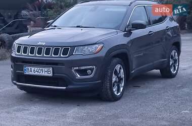 Внедорожник / Кроссовер Jeep Compass 2018 в 