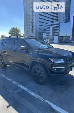 Позашляховик / Кросовер Jeep Compass 2017 в Києві