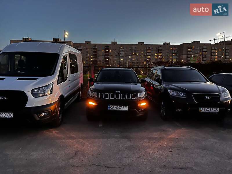 Внедорожник / Кроссовер Jeep Compass 2018 в Буче