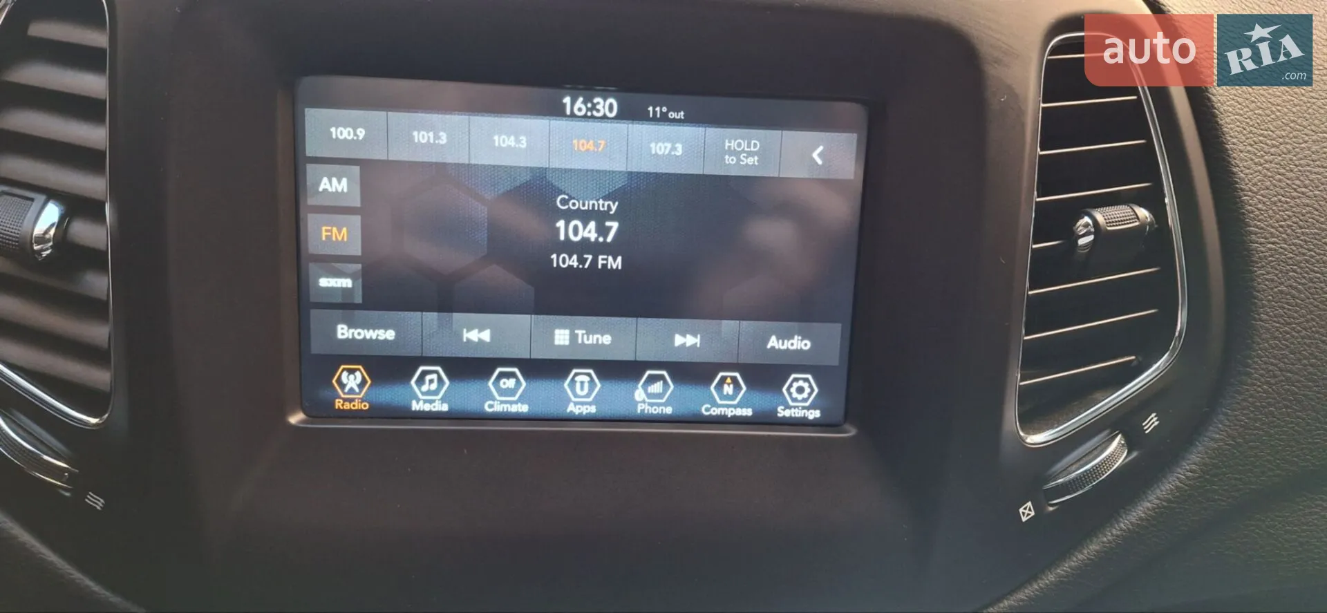 2018 Jeep Compass - мініатюра 25