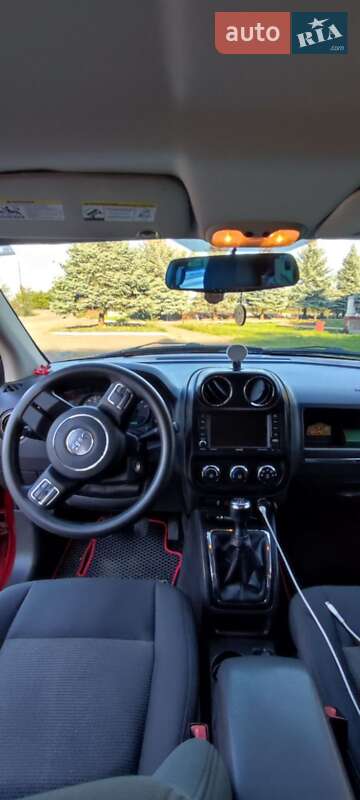Позашляховик / Кросовер Jeep Compass 2012 в Южноукраїнську