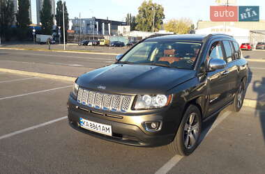 Позашляховик / Кросовер Jeep Compass 2015 в Києві