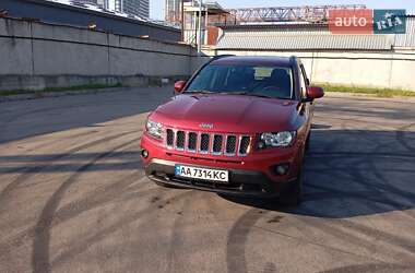 Внедорожник / Кроссовер Jeep Compass 2016 в Киеве