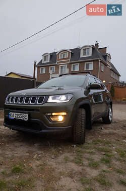 Внедорожник / Кроссовер Jeep Compass 2017 в Киеве