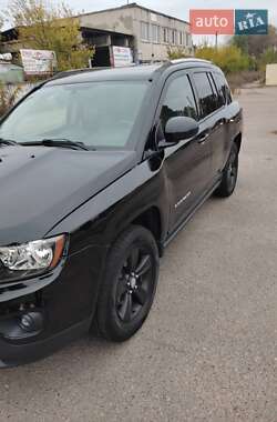 Внедорожник / Кроссовер Jeep Compass 2015 в Черкассах