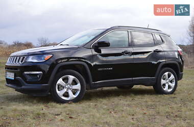 Внедорожник / Кроссовер Jeep Compass 2017 в Лохвице