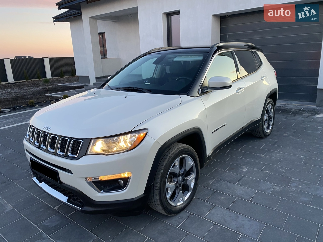 2019 Jeep Compass - мініатюра 13