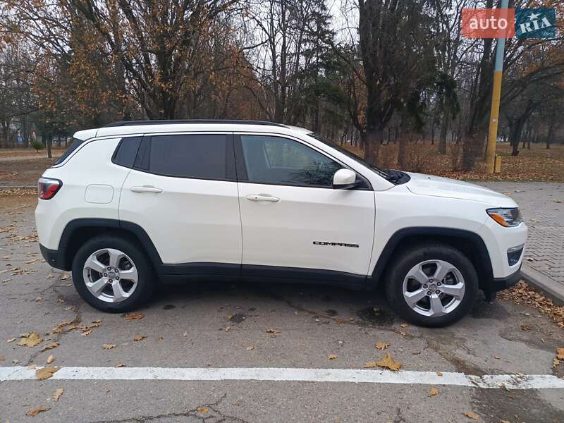 Внедорожник / Кроссовер Jeep Compass 2019 в Запорожье