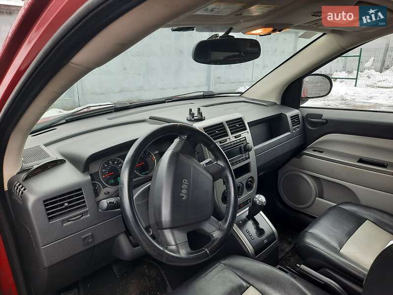 Позашляховик / Кросовер Jeep Compass 2007 в Києві