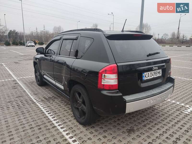 Позашляховик / Кросовер Jeep Compass 2008 в Києві