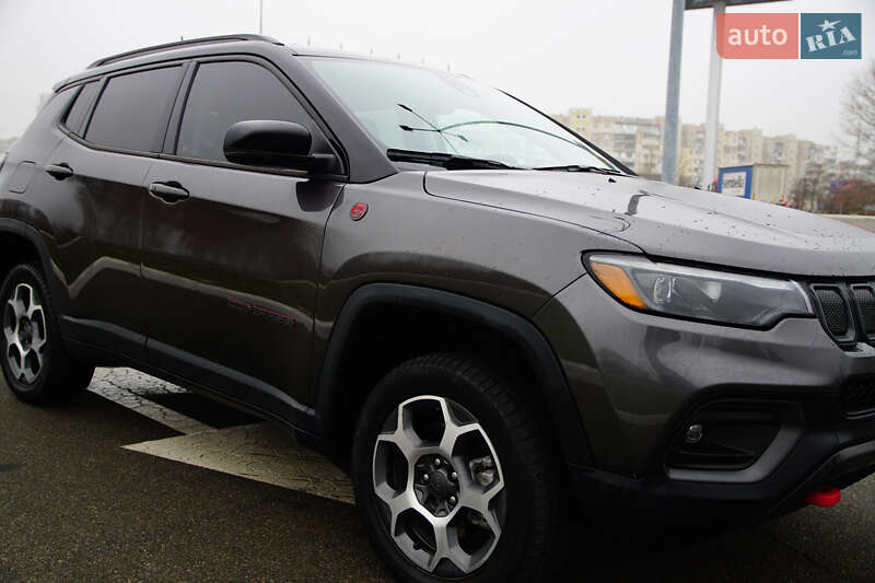 Внедорожник / Кроссовер Jeep Compass 2022 в Киеве