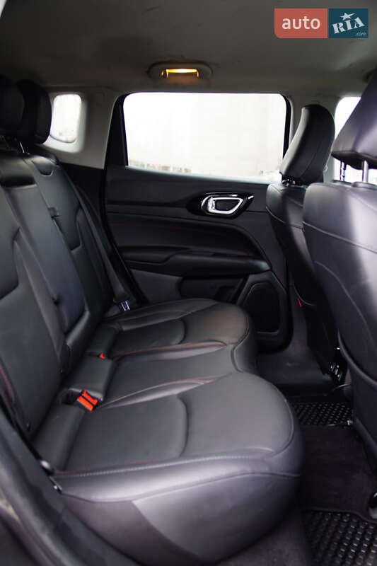 Внедорожник / Кроссовер Jeep Compass 2022 в Киеве