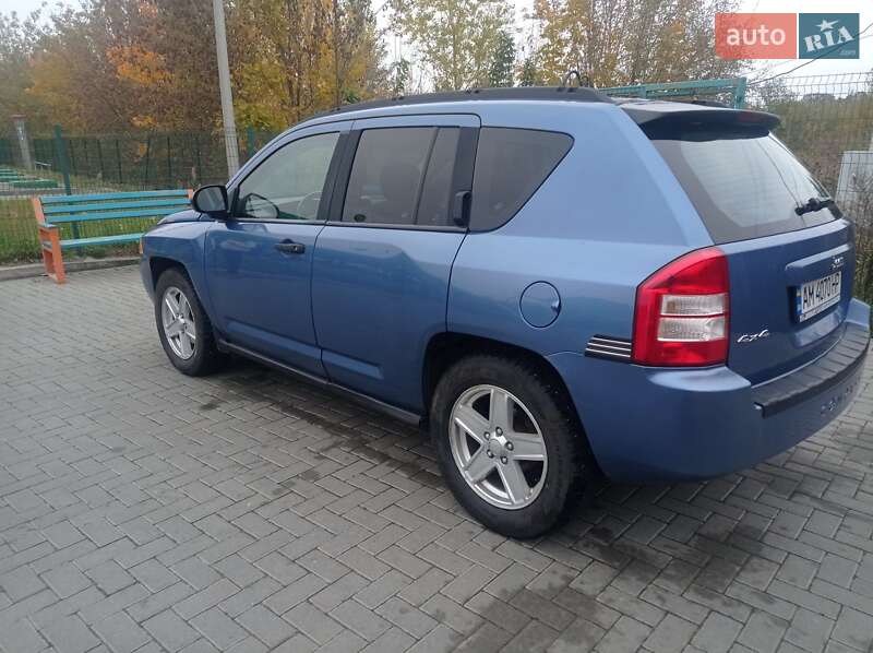 Внедорожник / Кроссовер Jeep Compass 2006 в Житомире