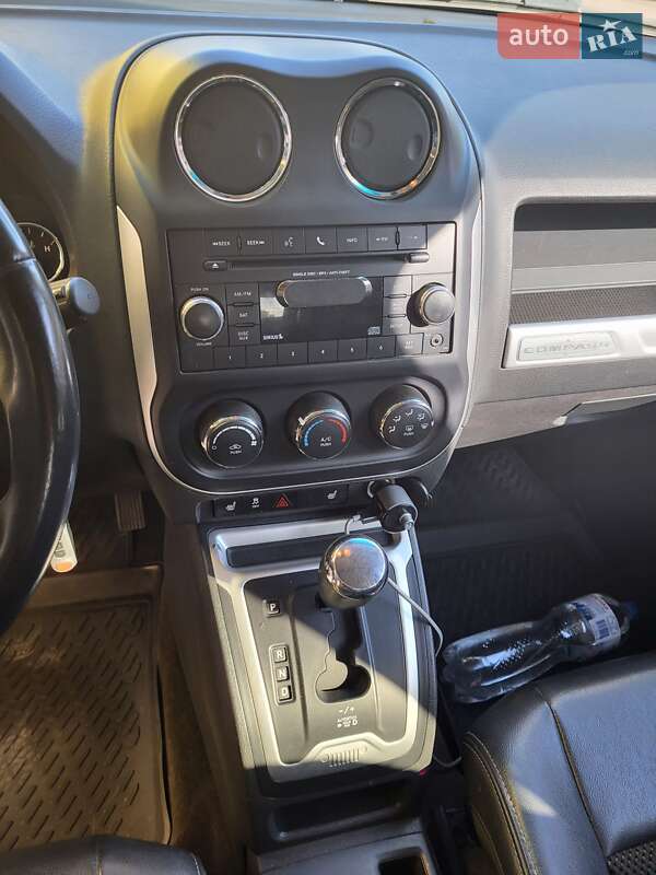 Внедорожник / Кроссовер Jeep Compass 2013 в Чернигове