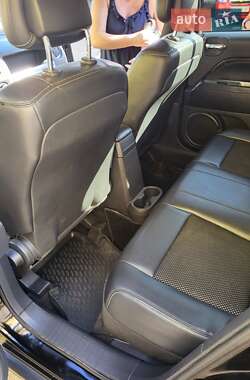 Внедорожник / Кроссовер Jeep Compass 2013 в Чернигове фото 2 Внедорожник / Кроссовер Jeep Compass 2013 в Чернигове