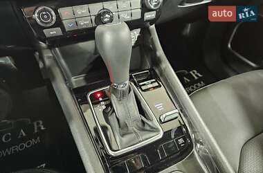 Внедорожник / Кроссовер Jeep Compass 2023 в 