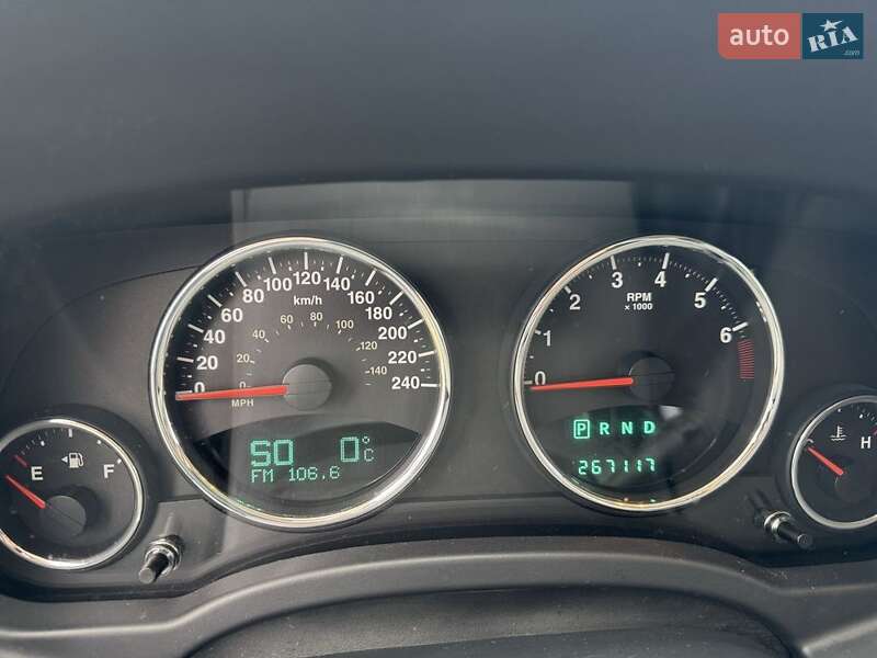 Внедорожник / Кроссовер Jeep Compass 2009 в Житомире