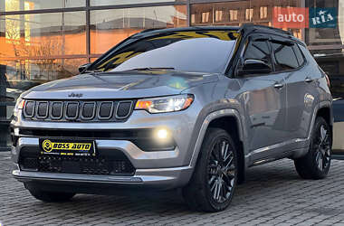 Внедорожник / Кроссовер Jeep Compass 2022 в 