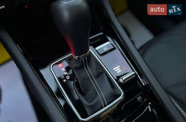 Внедорожник / Кроссовер Jeep Compass 2022 в 