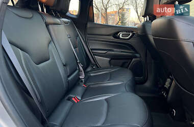 Внедорожник / Кроссовер Jeep Compass 2022 в 
