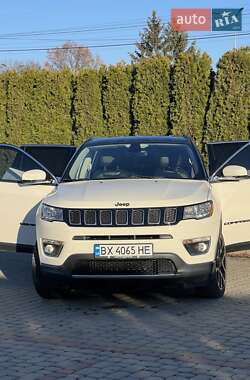 Позашляховик / Кросовер Jeep Compass 2017 в Дунаївцях