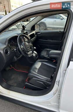 Внедорожник / Кроссовер Jeep Compass 2014 в Киеве