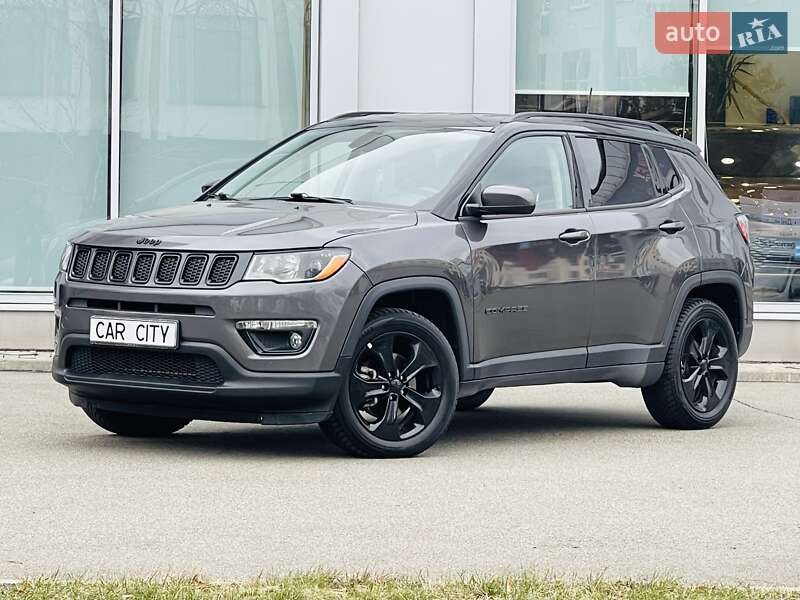 Внедорожник / Кроссовер Jeep Compass 2019 в Киеве