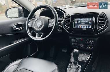 Внедорожник / Кроссовер Jeep Compass 2019 в Киеве