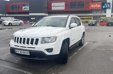 Внедорожник / Кроссовер Jeep Compass 2016 в Киеве