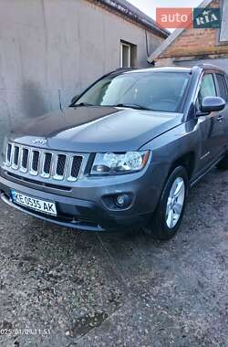 Внедорожник / Кроссовер Jeep Compass 2016 в Каменском