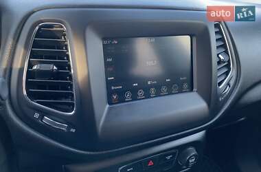Внедорожник / Кроссовер Jeep Compass 2020 в 