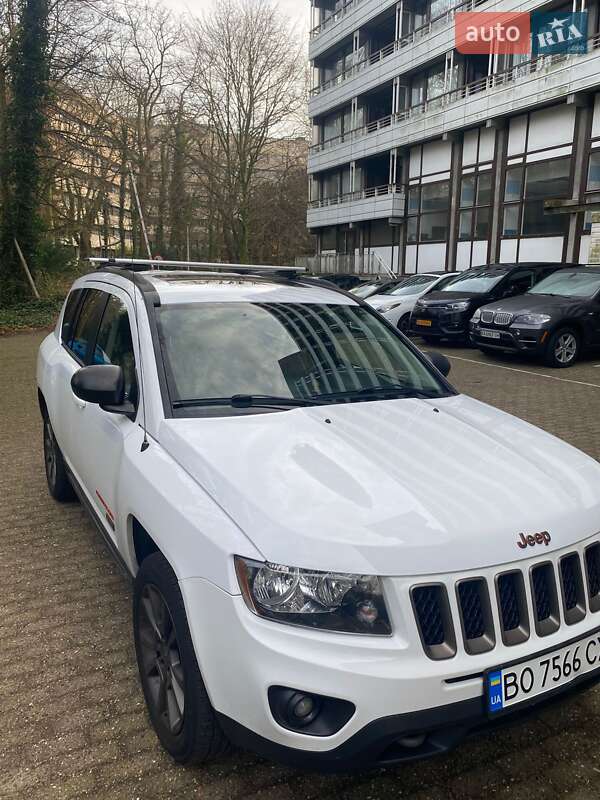 Внедорожник / Кроссовер Jeep Compass 2016 в Кременце