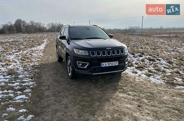 Внедорожник / Кроссовер Jeep Compass 2020 в Киеве