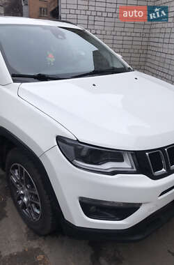 Внедорожник / Кроссовер Jeep Compass 2020 в Черкассах